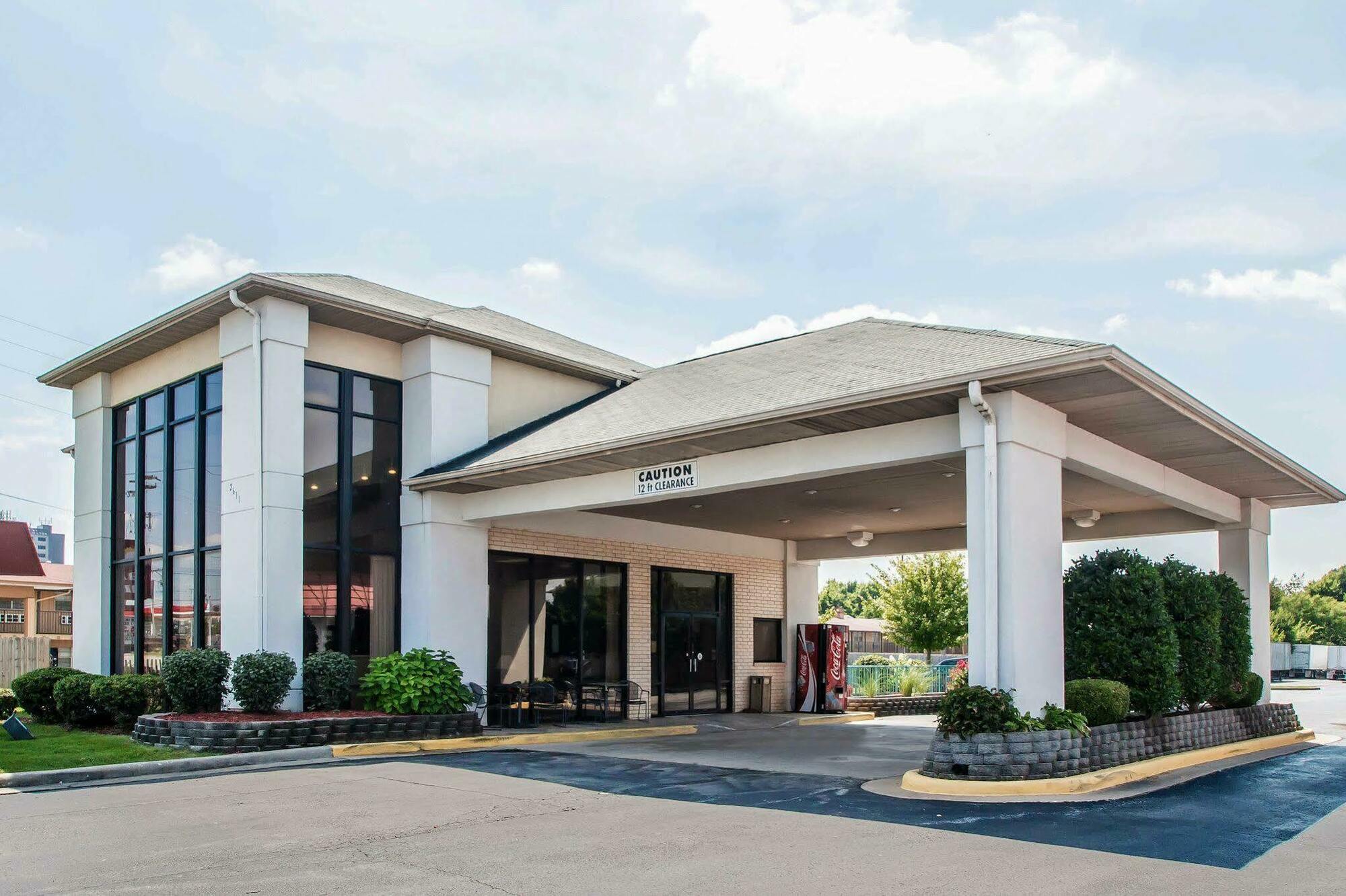 Econo Lodge Springfield I-44 Exterior photo